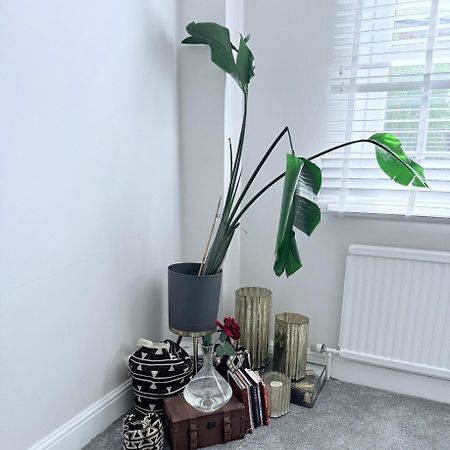 Bright And Modern Flat Near Portobello Road And The Canal Londra Exterior foto