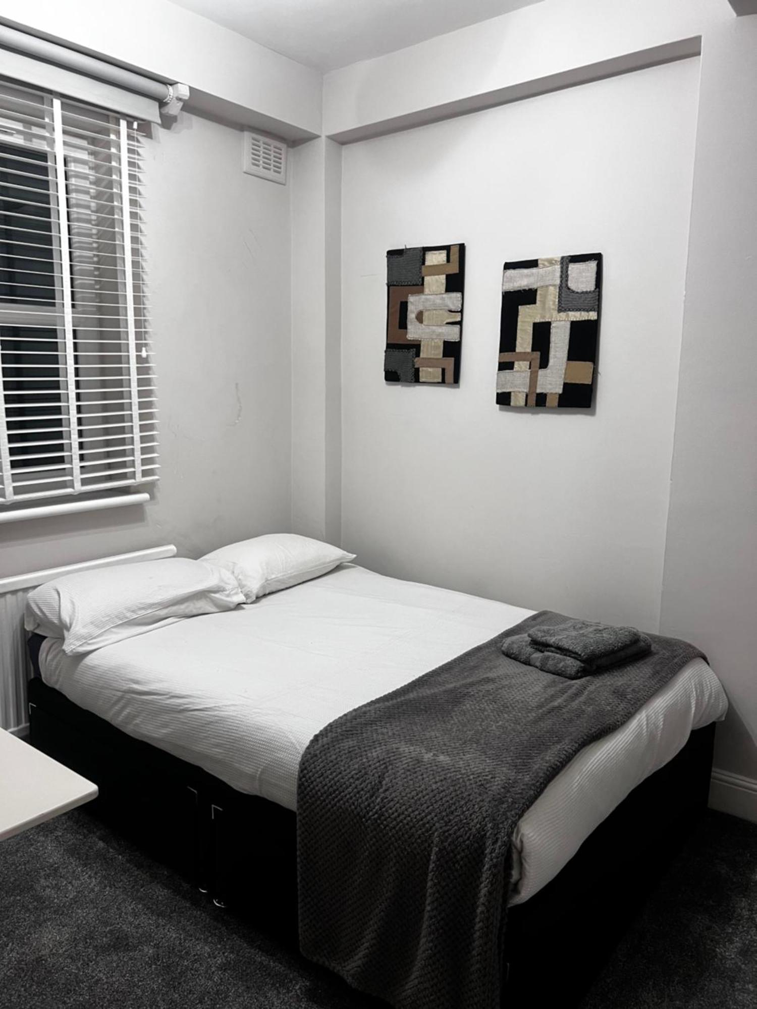 Bright And Modern Flat Near Portobello Road And The Canal Londra Exterior foto